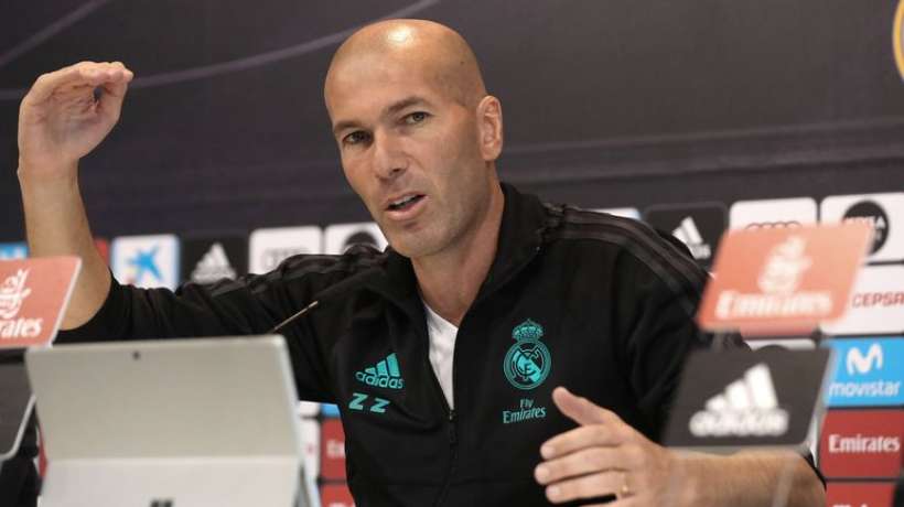 Zidane insiste pour son fils, et menace de quitter le Real