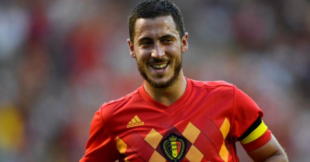 Hazard wird für 100 Einsätze für das belgische Nationalteam geehrt (Video)