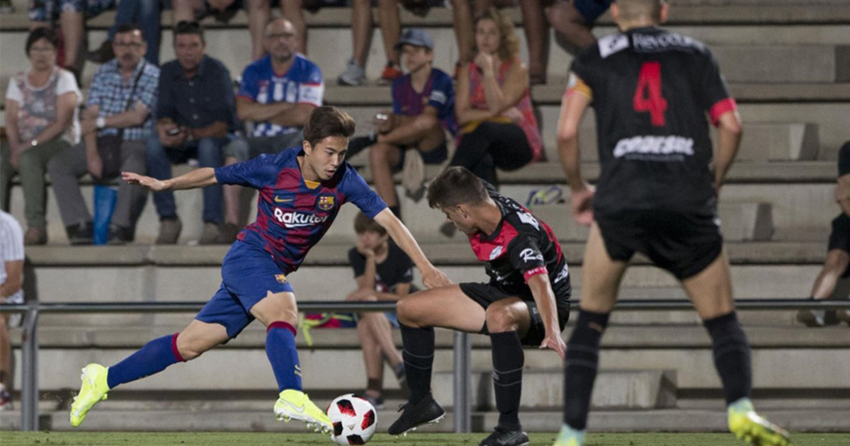 Abe shines as the Japanese makes his Barca B debut