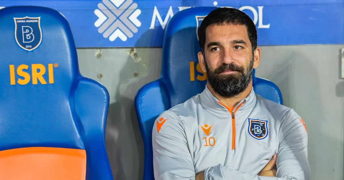Turan tries to make peace between Galatasaray and fans after failed transfer
